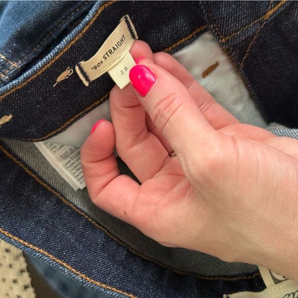 Madewell Womens Dark Denim 90’s Straight Jean - Picture 7 of 10